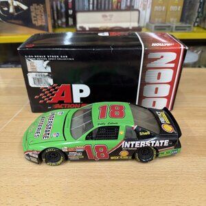 Bobby Labonte 2000 #18 Interstate Batteries Pontiac 1/24 NASCAR Diecast With Box
